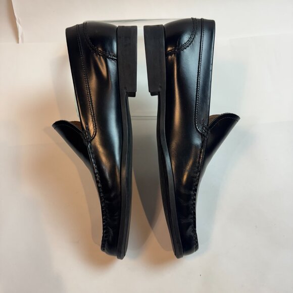 Ferragamo - Black leather loafers main image 5